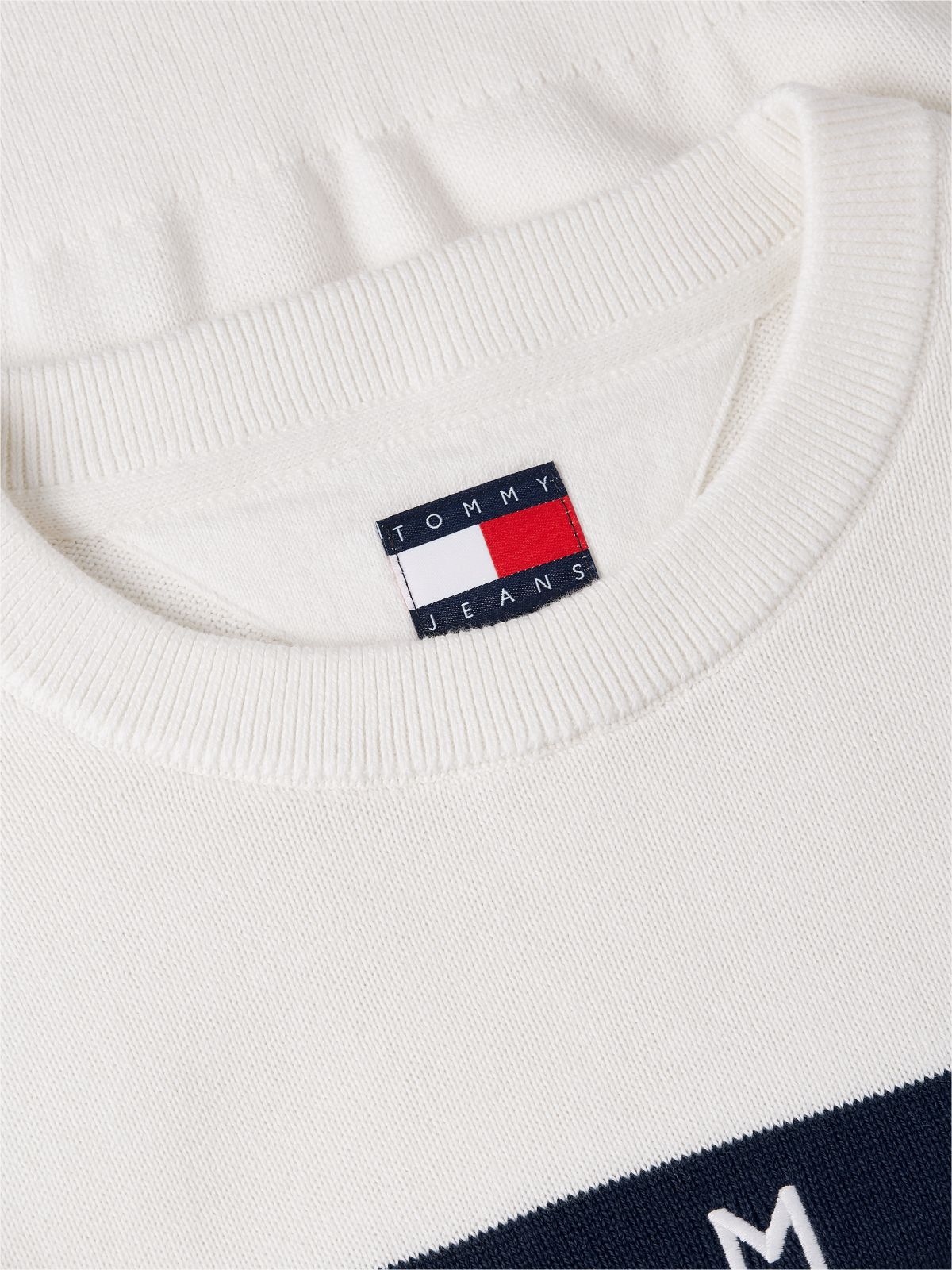 Tommy Flag Crew Neck Jumper — Beige