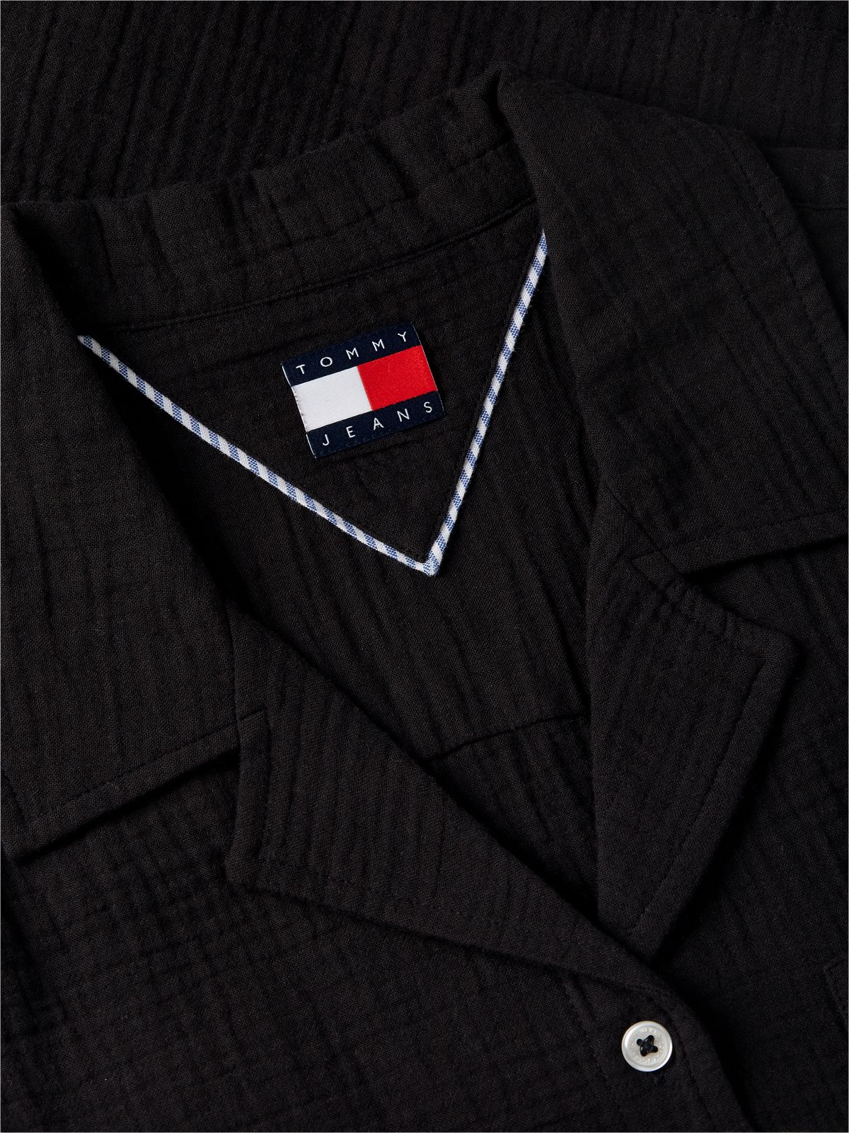 Crinkle Tie Front Short Sleeve Shirt — Black