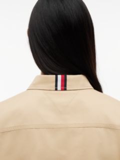 Relaxed Fit Crest Embroidery Cropped Shirt — Beige 3