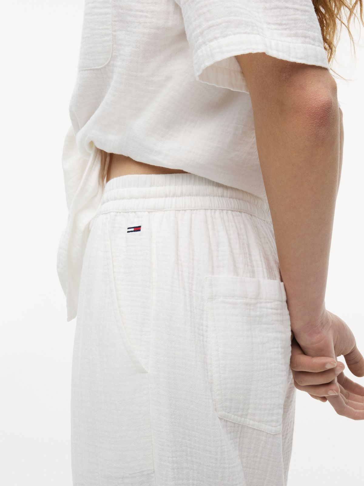 Crinkle Textured Loose Trousers — White