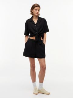 Crinkle Textured Relaxed Shorts — Black 1