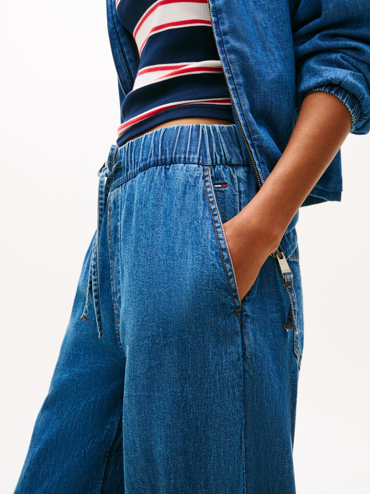 Chambray Denim Loose Drawstring Trousers — Blue