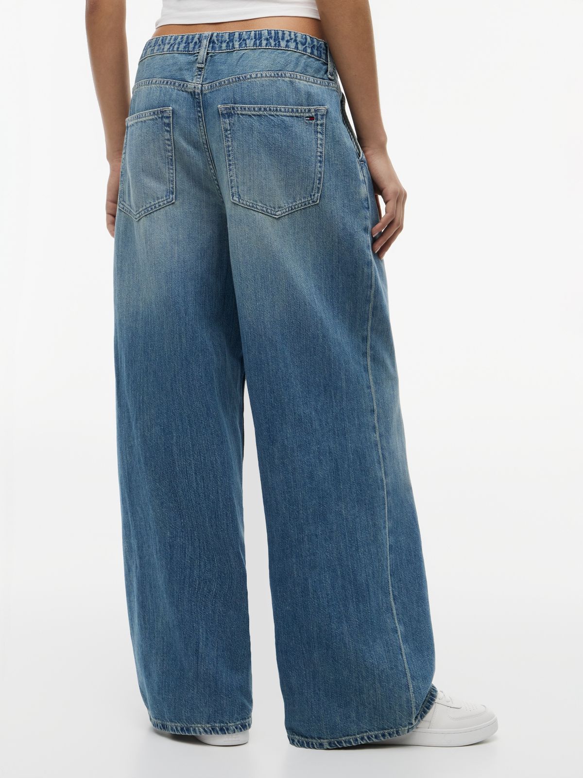 Charlie Mid Rise Loose Drawstring Jeans With Linen — Blue