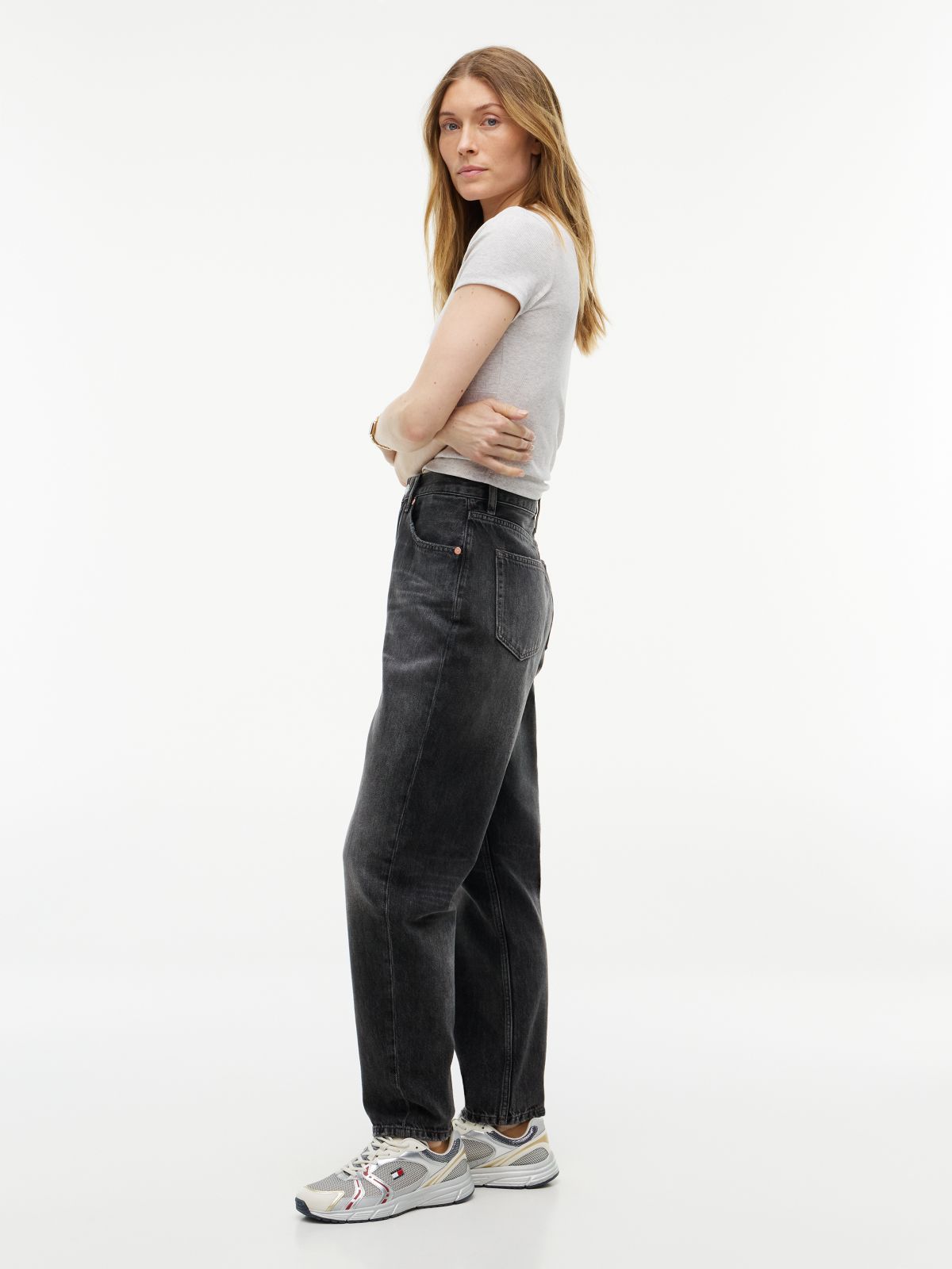 Mom High Rise Tapered Black Jeans — Denim