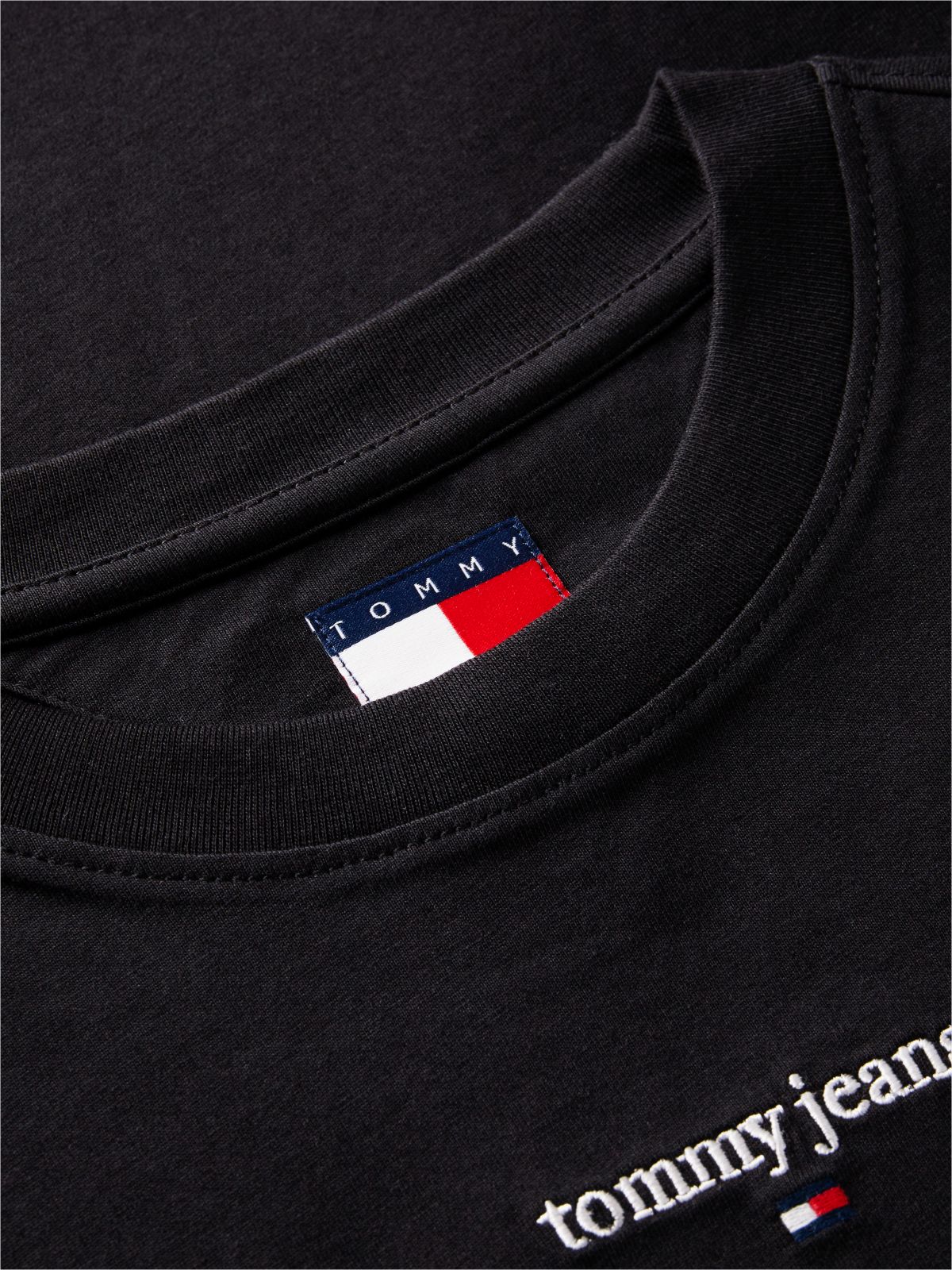 Classic Logo Slim Long Sleeve T-Shirt — Black