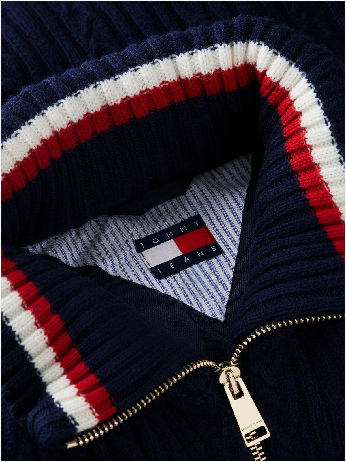 Cable Knit Relaxed Puffer Jacket — Blue