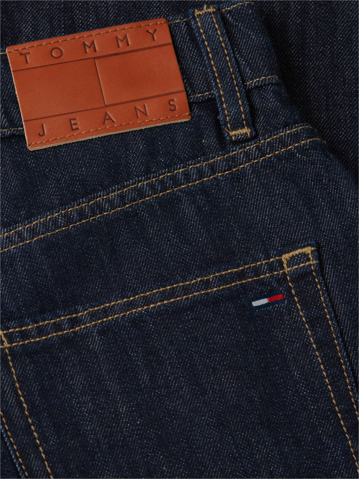 Mom High Rise Tapered Jeans With Linen — Blue