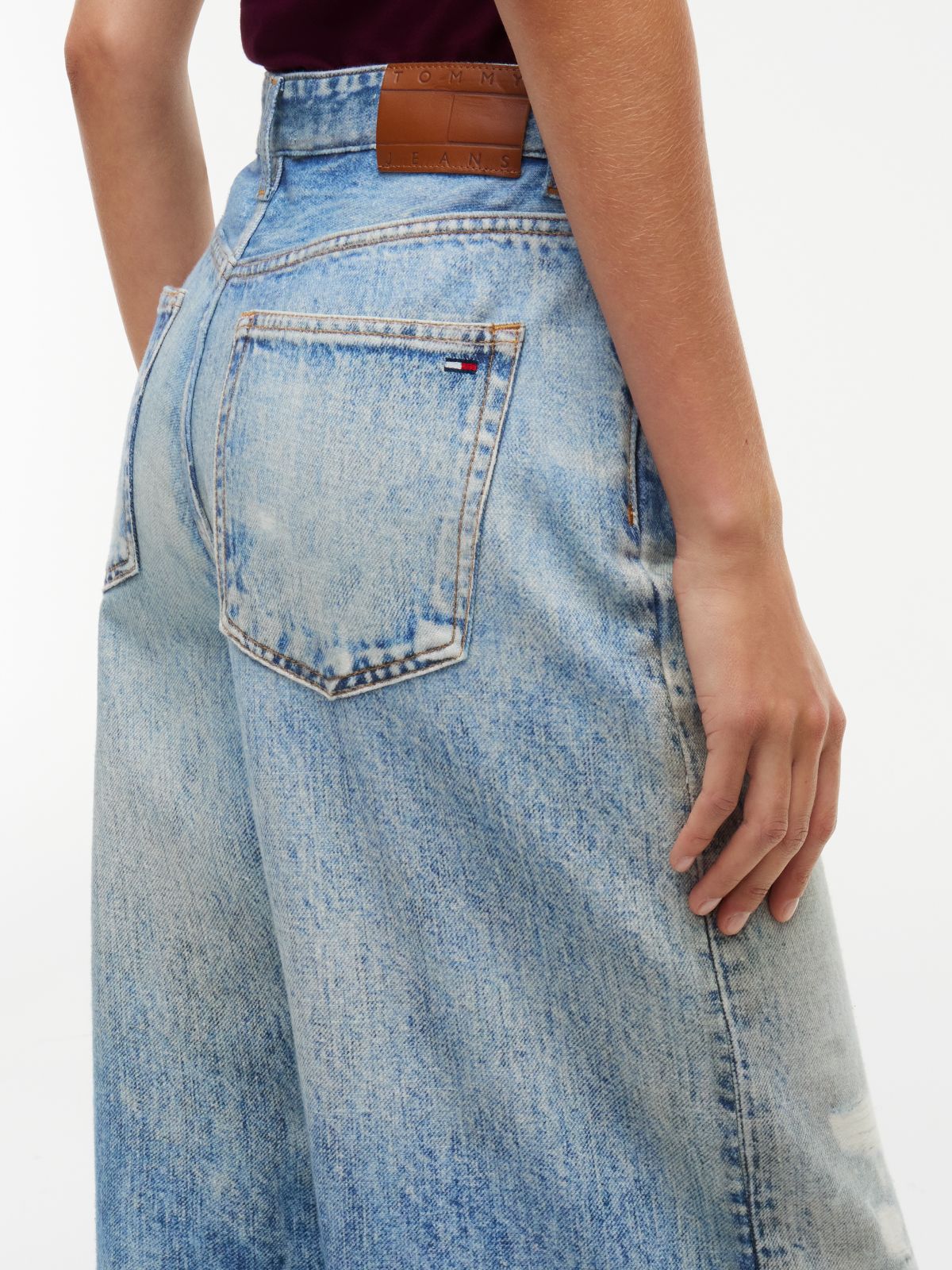 Charlie Mid Rise Loose Distressed Jeans — Blue
