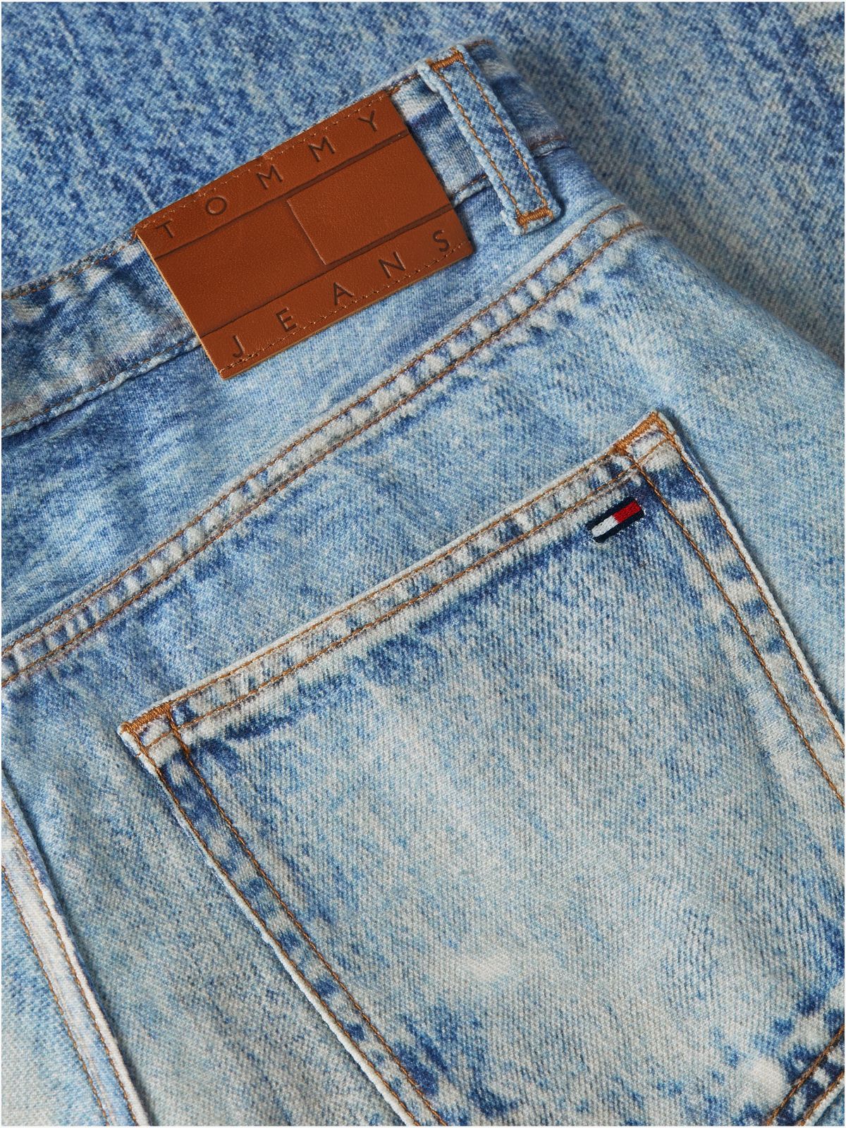 Charlie Mid Rise Loose Distressed Jeans — Blue