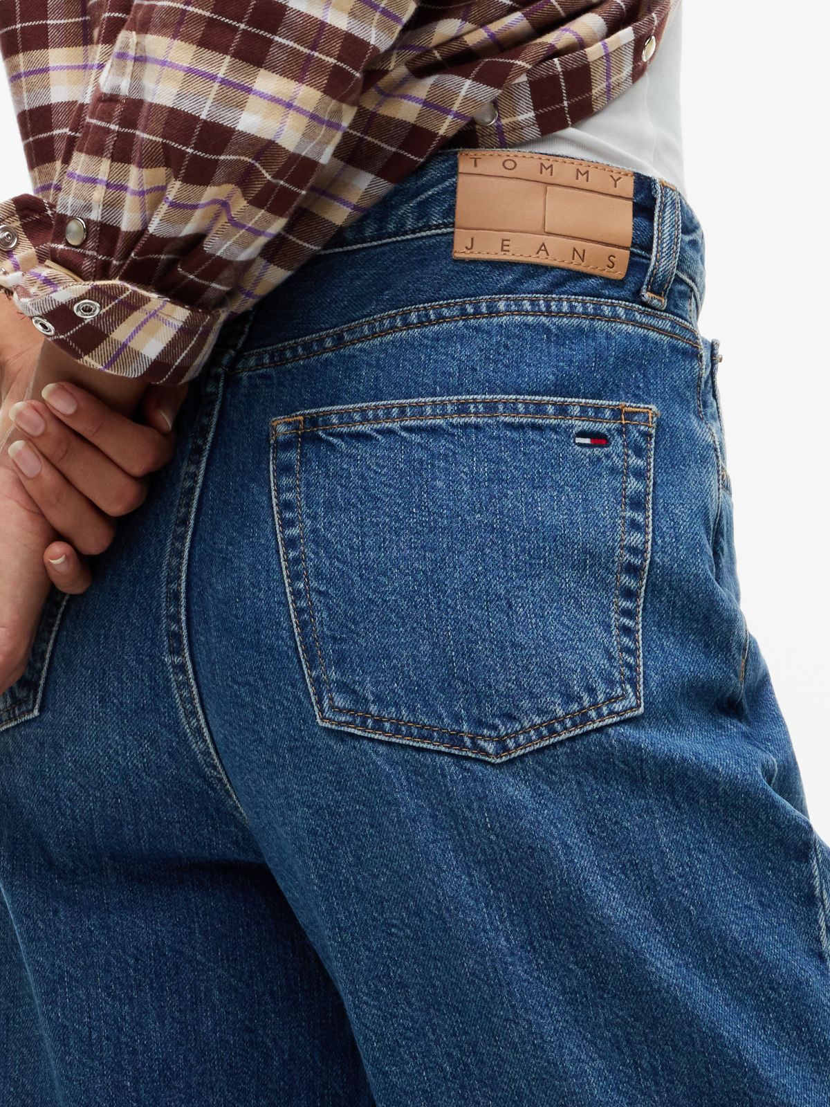 Mom High Rise Tapered Jeans — Denim