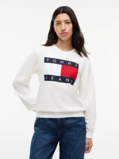 Tommy Flag Badge Crew Neck Sweatshirt — White 1