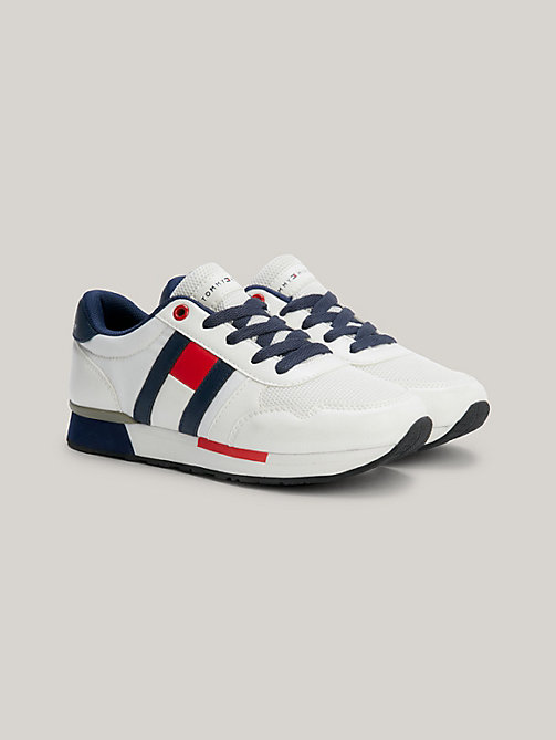 white contrast detail low-top trainers for boys tommy hilfiger