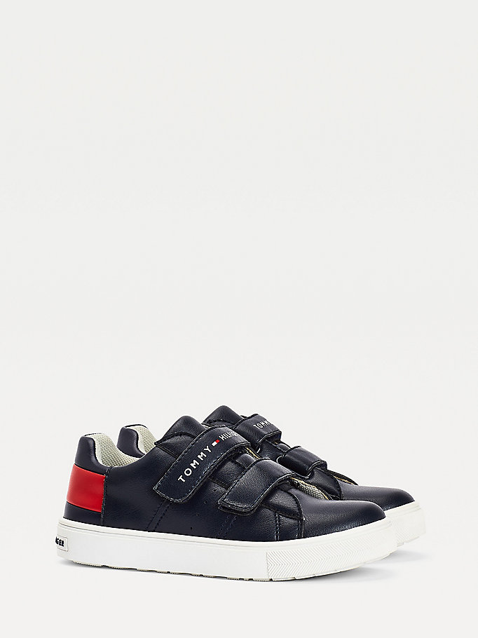 blue low-top trainers for boys tommy hilfiger