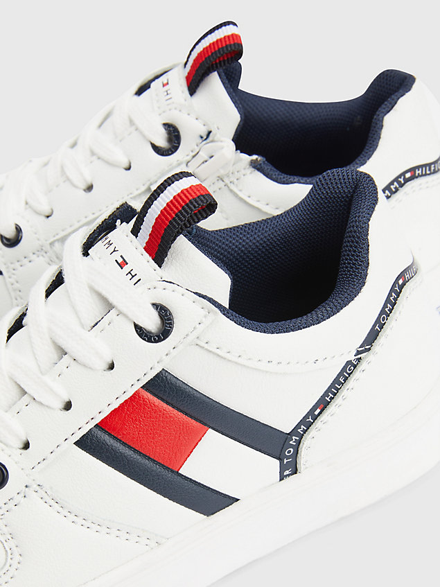 white low-top lace-up flag trainers for boys tommy hilfiger