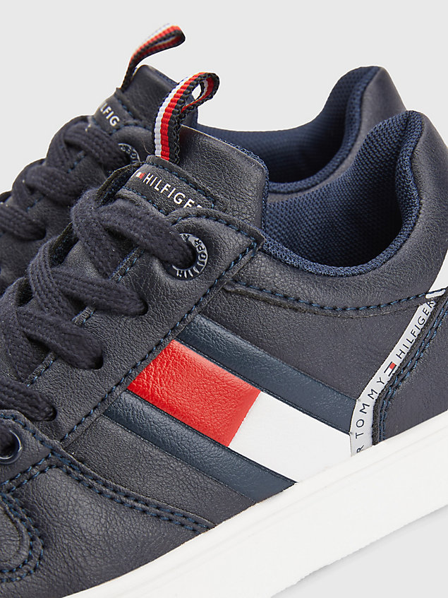 blue low-top lace-up flag trainers for boys tommy hilfiger