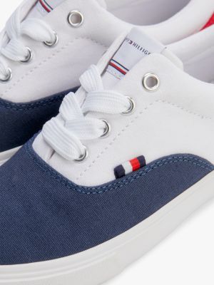 Kids tommy sale hilfiger trainers