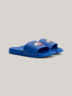 Fila pool deals slides