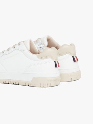 Tommy hilfiger deals cleated sneaker