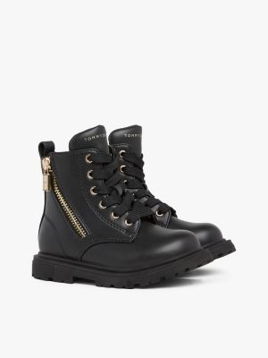 Tommy deals biker boots