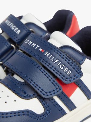 blau color block-sneaker mit klettverschluss für jungen - tommy hilfiger