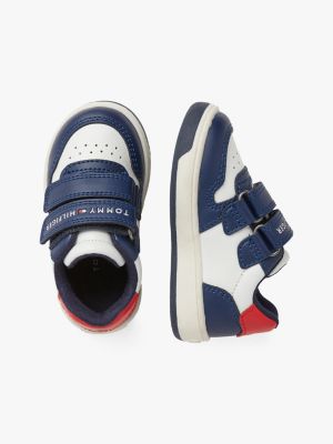 blau color block-sneaker mit klettverschluss für jungen - tommy hilfiger