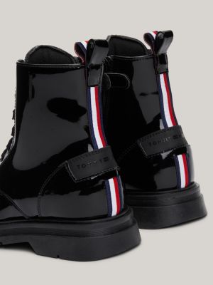 stivaletti stringati con finitura verniciata nero da bambine tommy hilfiger