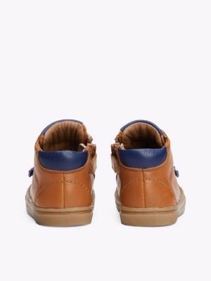 sneakers alte in pelle marrone da gender-inclusive bambini tommy hilfiger