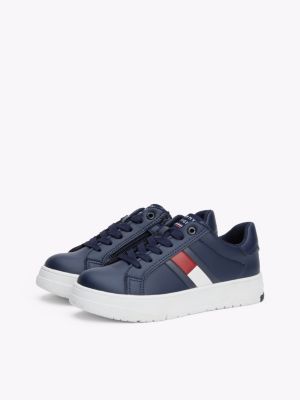 blau lace-up sneaker mit flag für gender-inclusive kinder - tommy hilfiger