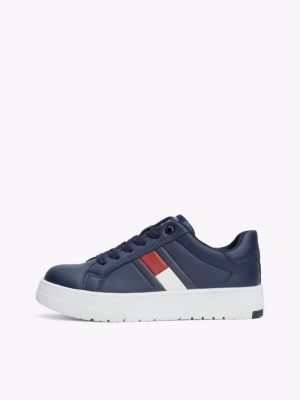 blau lace-up sneaker mit flag für gender-inclusive kinder - tommy hilfiger