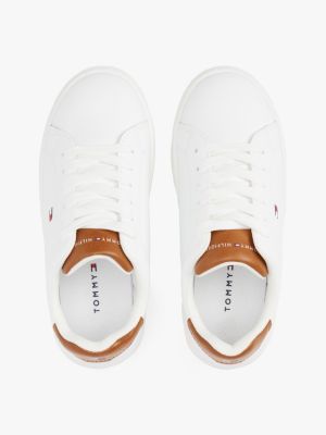 sneakers con bandierina e dettagli color pop bianco da gender-inclusive bambini tommy hilfiger