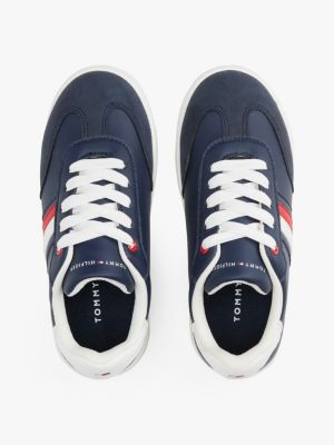 blauw sneaker met vlag en gemengde texturen voor kinderen gender inclusive - tommy hilfiger