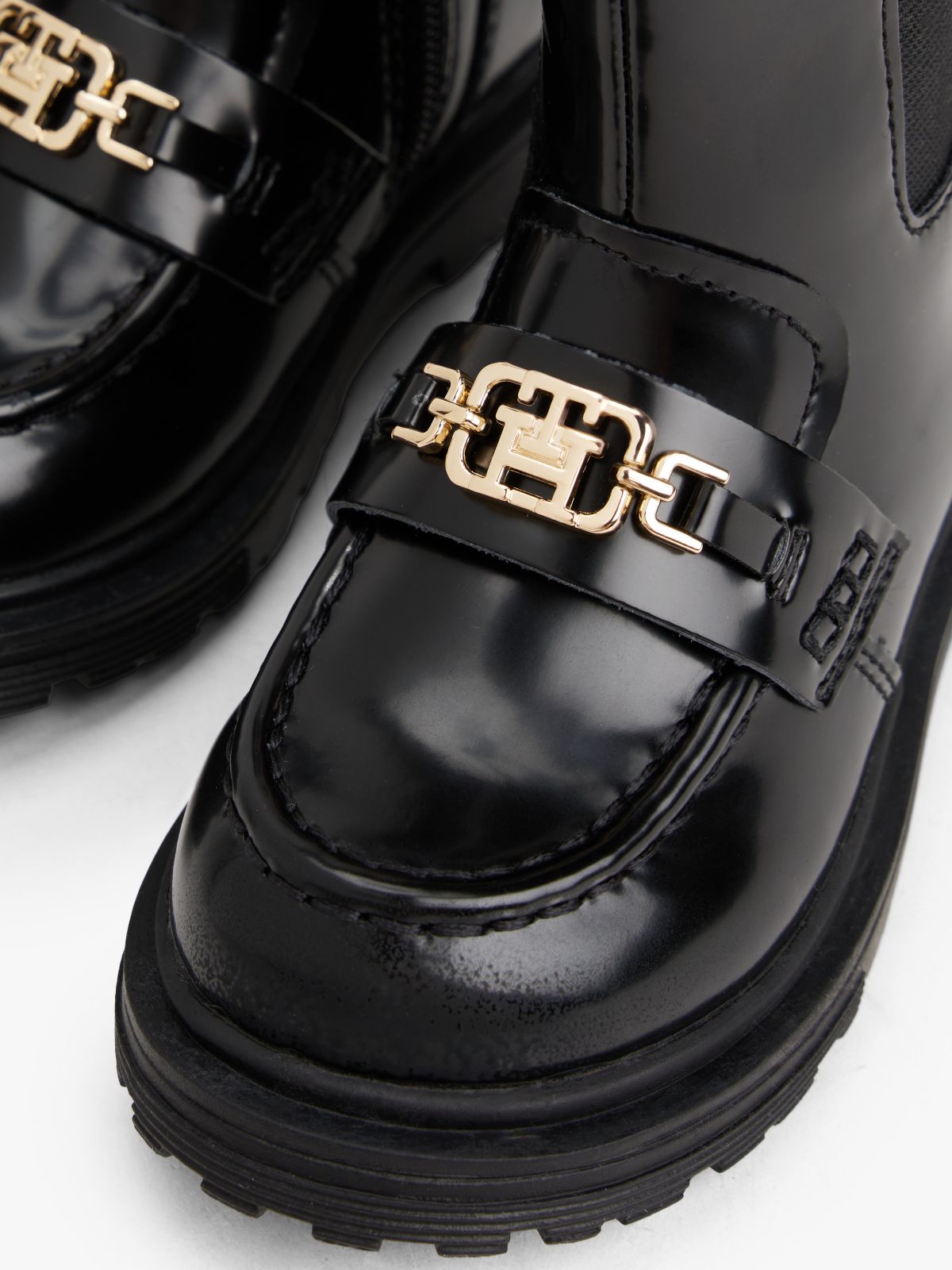 Horsebit Cleat Zip-Up Chelsea Boots — Black