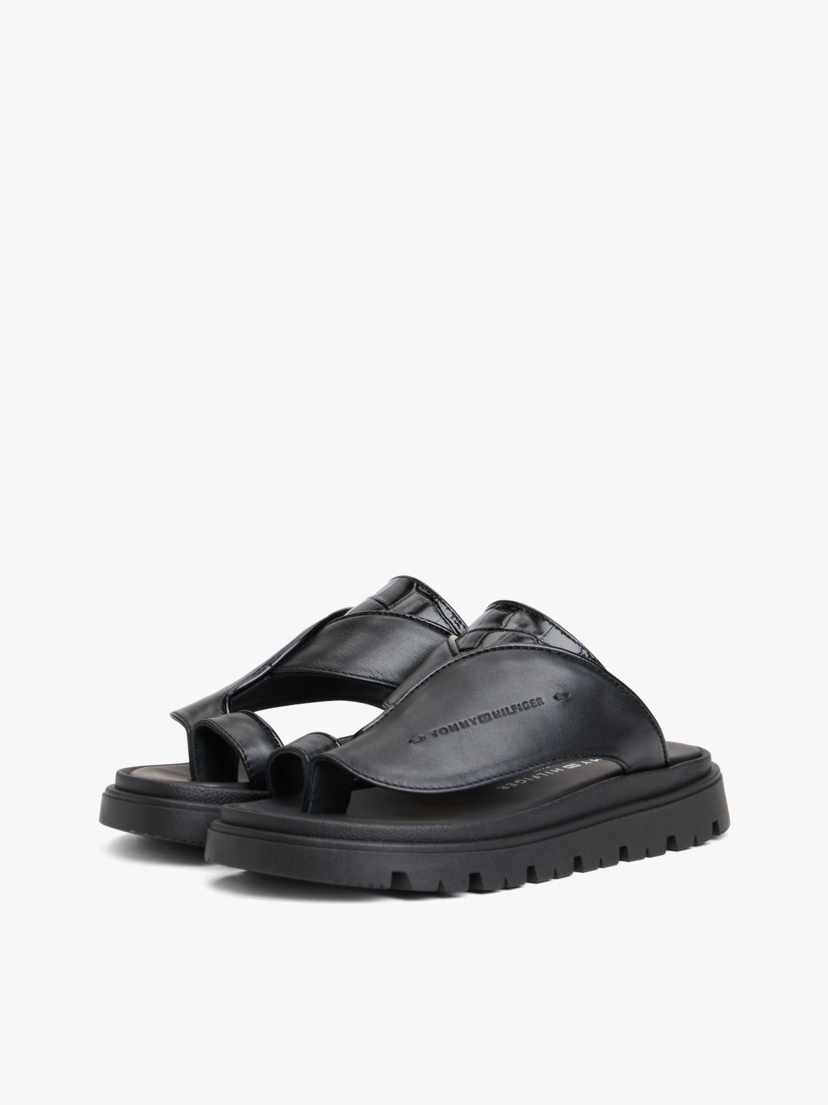 Embossed Leather Toe Post Cleat Sandals — Black