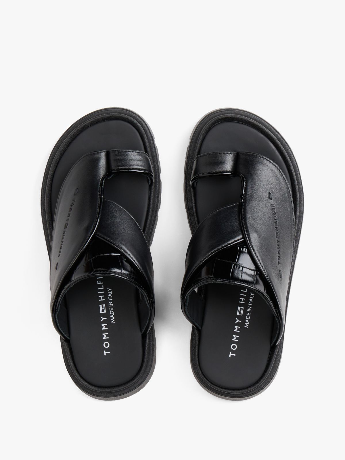 Embossed Leather Toe Post Cleat Sandals — Black
