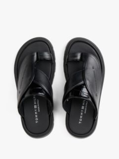 Embossed Leather Toe Post Cleat Sandals — Black 3