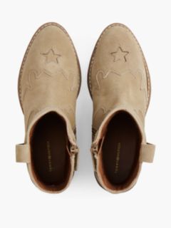 Suede Topstitch Flag Western Boots — Brown 3