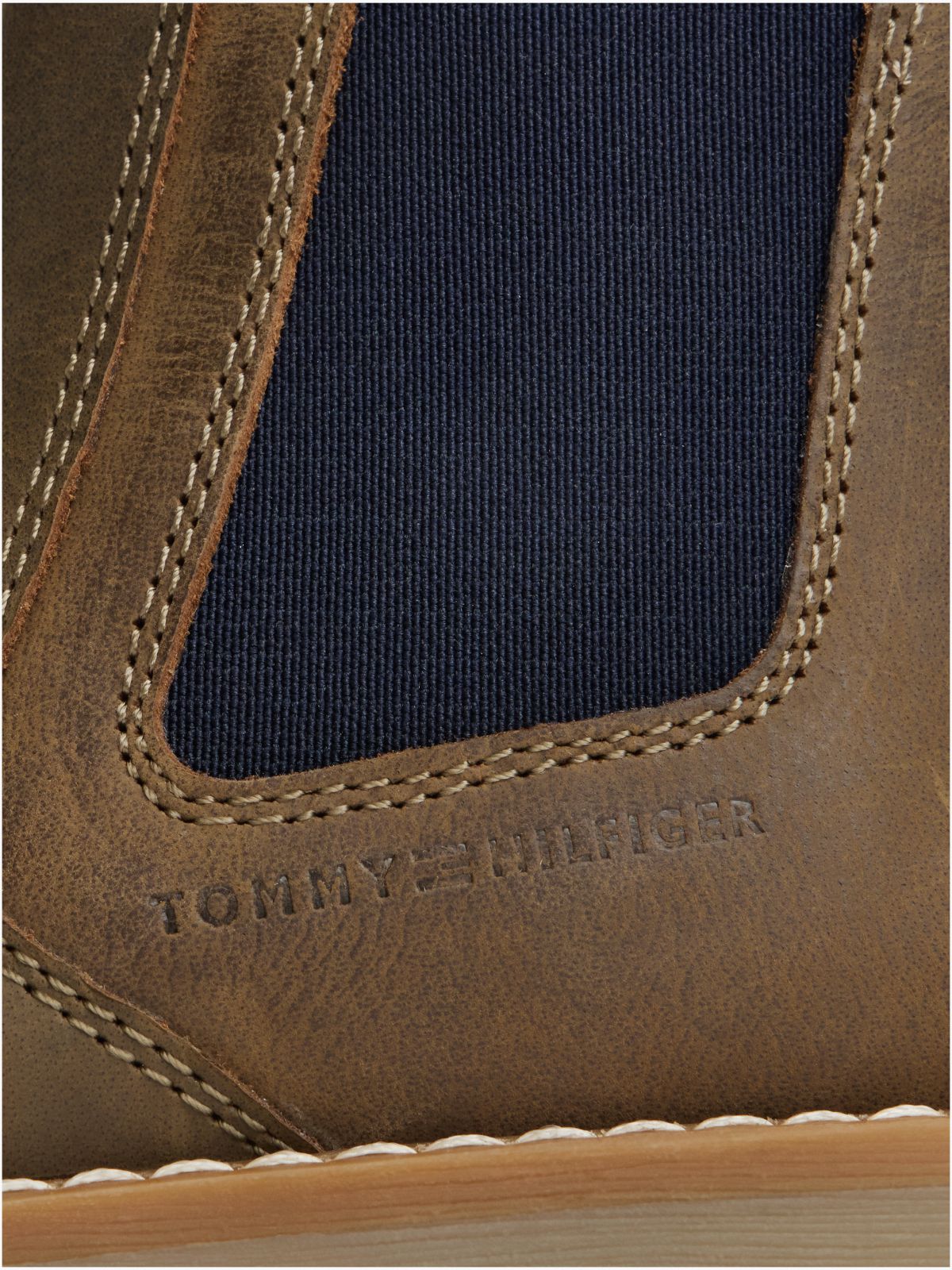 Leather Cleat Chelsea Boots — Green
