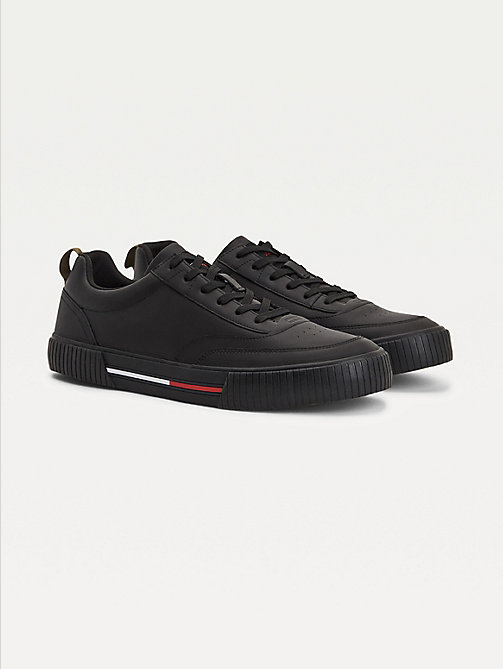 black leather low-top logo trainers for men tommy jeans