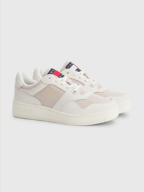 white leather basket trainers for men tommy jeans