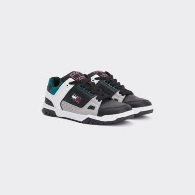 Product colour: black