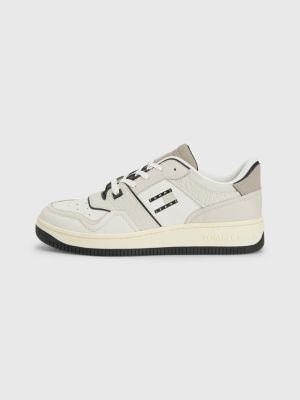 retro basketball trainers