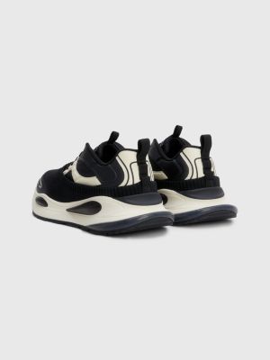 black chunky recycled runner trainers for men tommy jeans