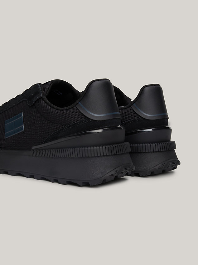 black essential tech runner-sneaker mit profil für herren - tommy jeans