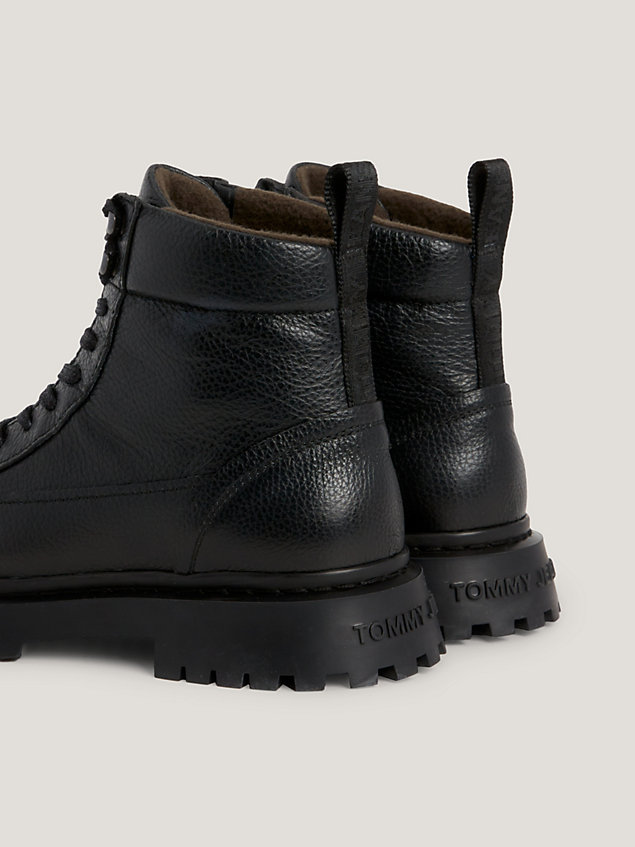 black lace-up ankle boot mit warmem innenfutter für herren - tommy jeans