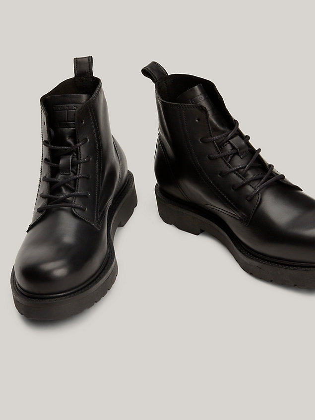 black sznurowane buty z podeszwą z protektorem dla mężczyźni - tommy jeans