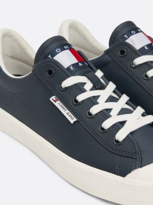 sneakers in pelle con punta rinforzata e logo blu da uomini tommy jeans