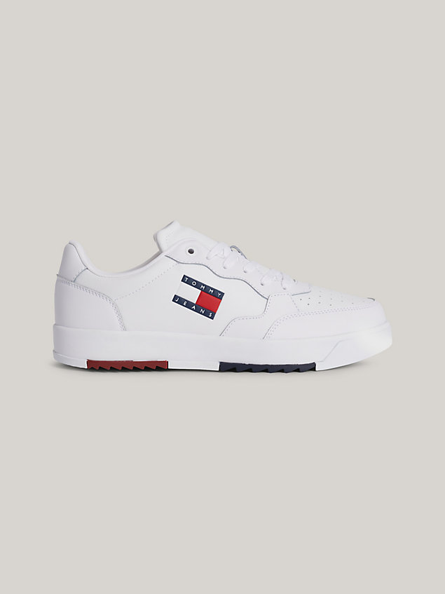 white retro essential leather badge trainers for men tommy jeans