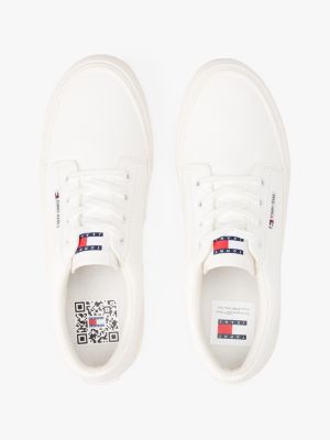 wit essential leren skate-platformsneaker voor heren - tommy jeans