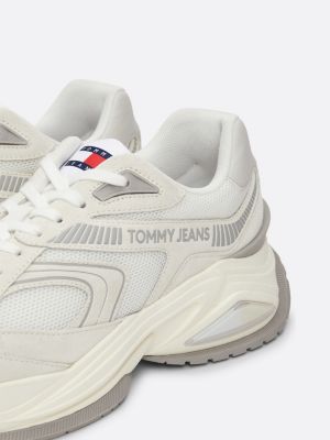 grau strukturierter runner-sneaker aus wildleder für herren - tommy jeans