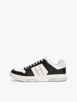 black the brooklyn leather badge trainers for men tommy jeans